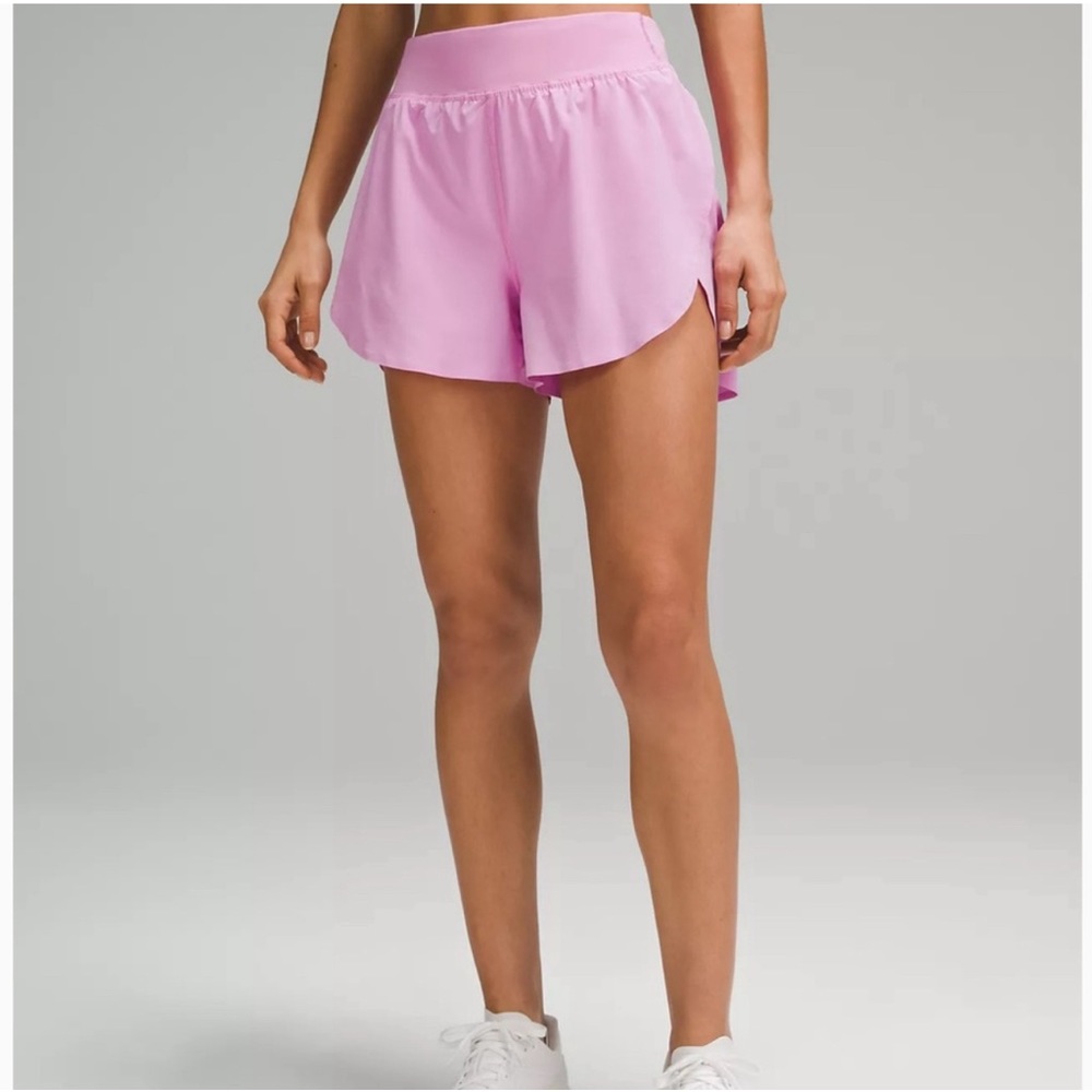 Fast and Free Reflective High Rise Classic Fit Short 3" Size 6